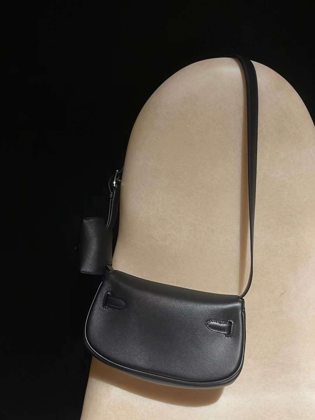 Hermès new-kelly moove bag view 5