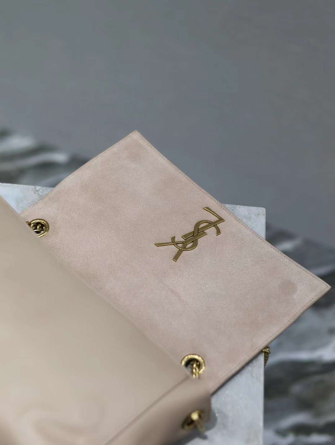 Saint Laurent KATE suede bag view 3
