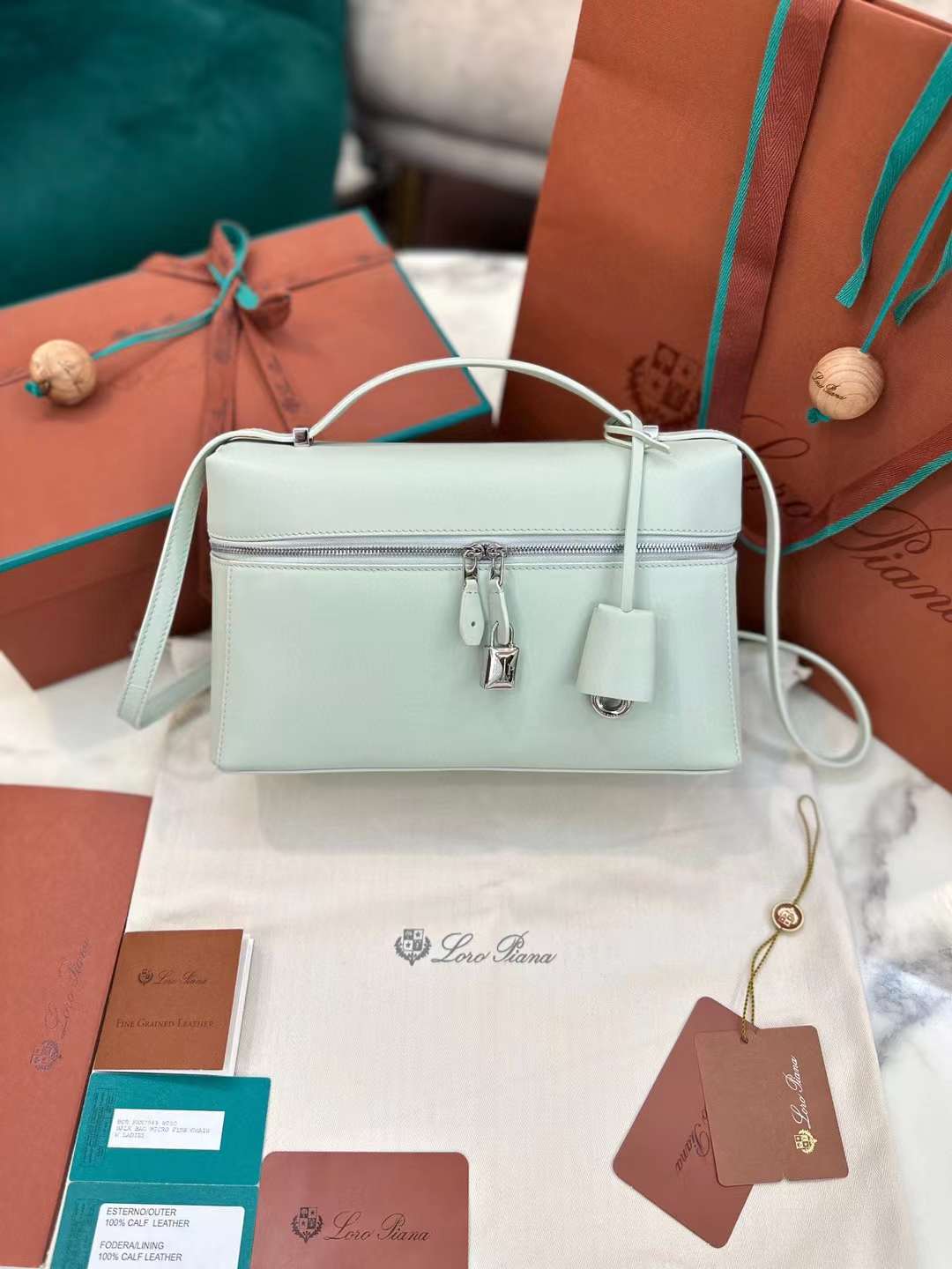 Loro Piana 27 Extra bag view 1