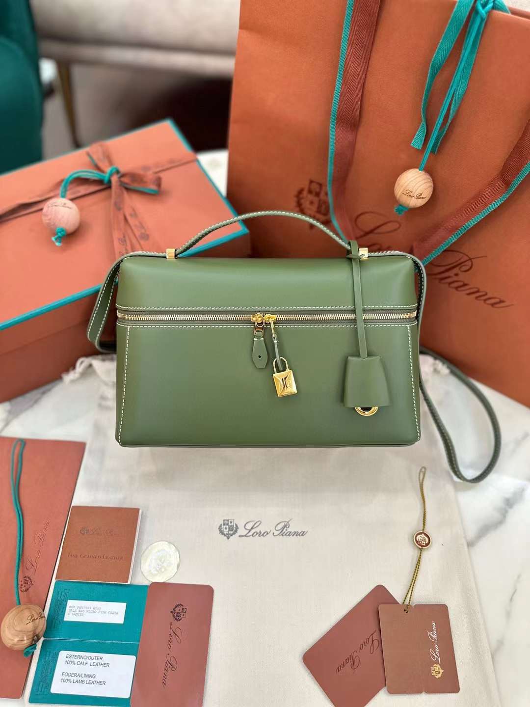 Loro Piana L27 Extra bag view 1