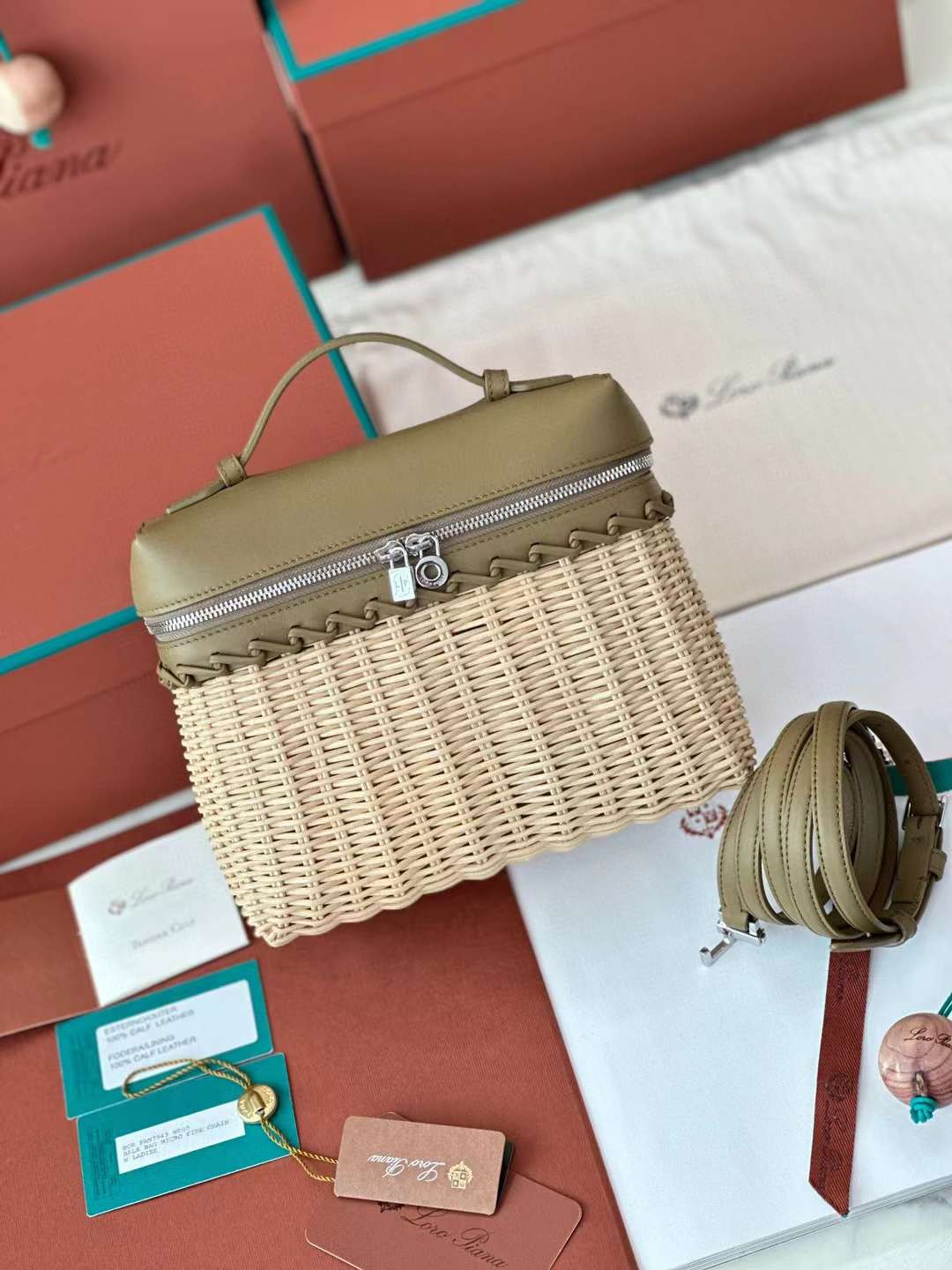 Loro Piana extrapocket Bamboo bag view 5