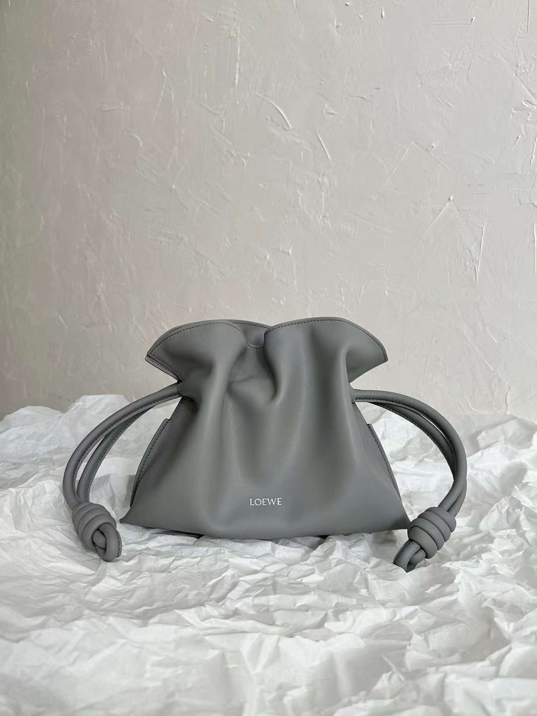 Loewe flamenco bag view 2