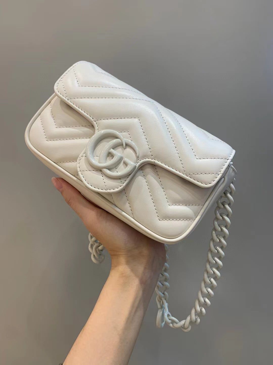 Gucci GG Marmont Bag view 3