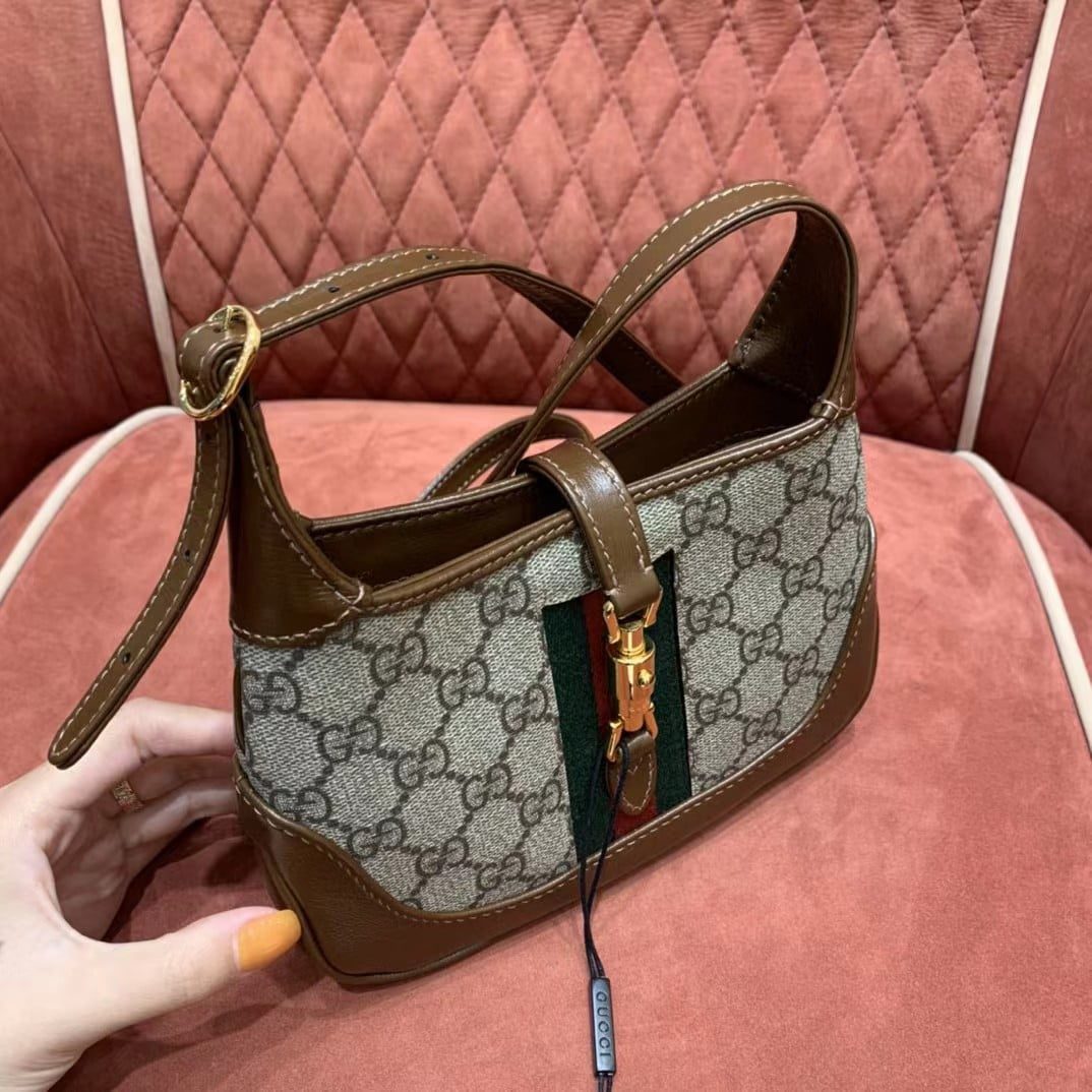 Gucci Jackie 1961 Shoulder Bag view 19