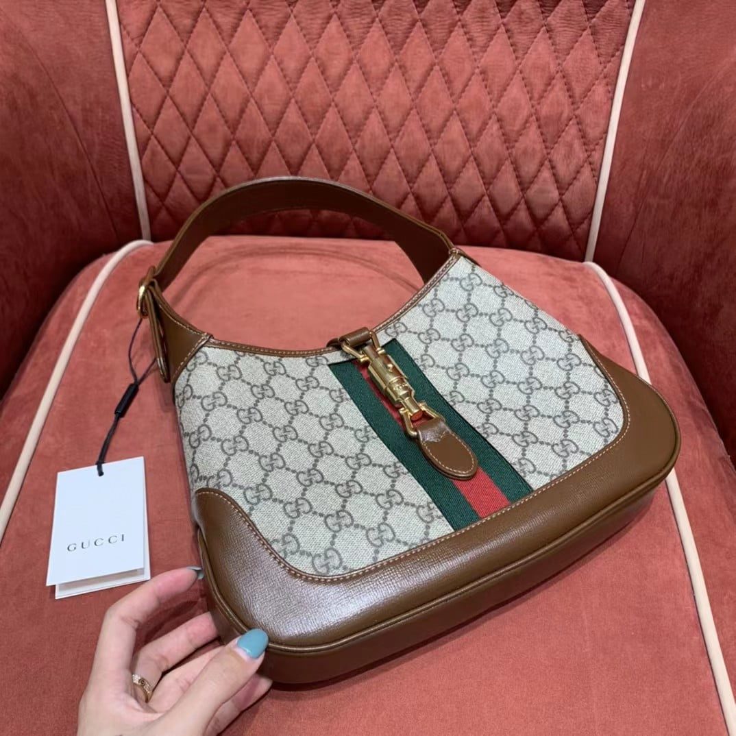 Gucci Jackie 1961 Shoulder Bag view 6