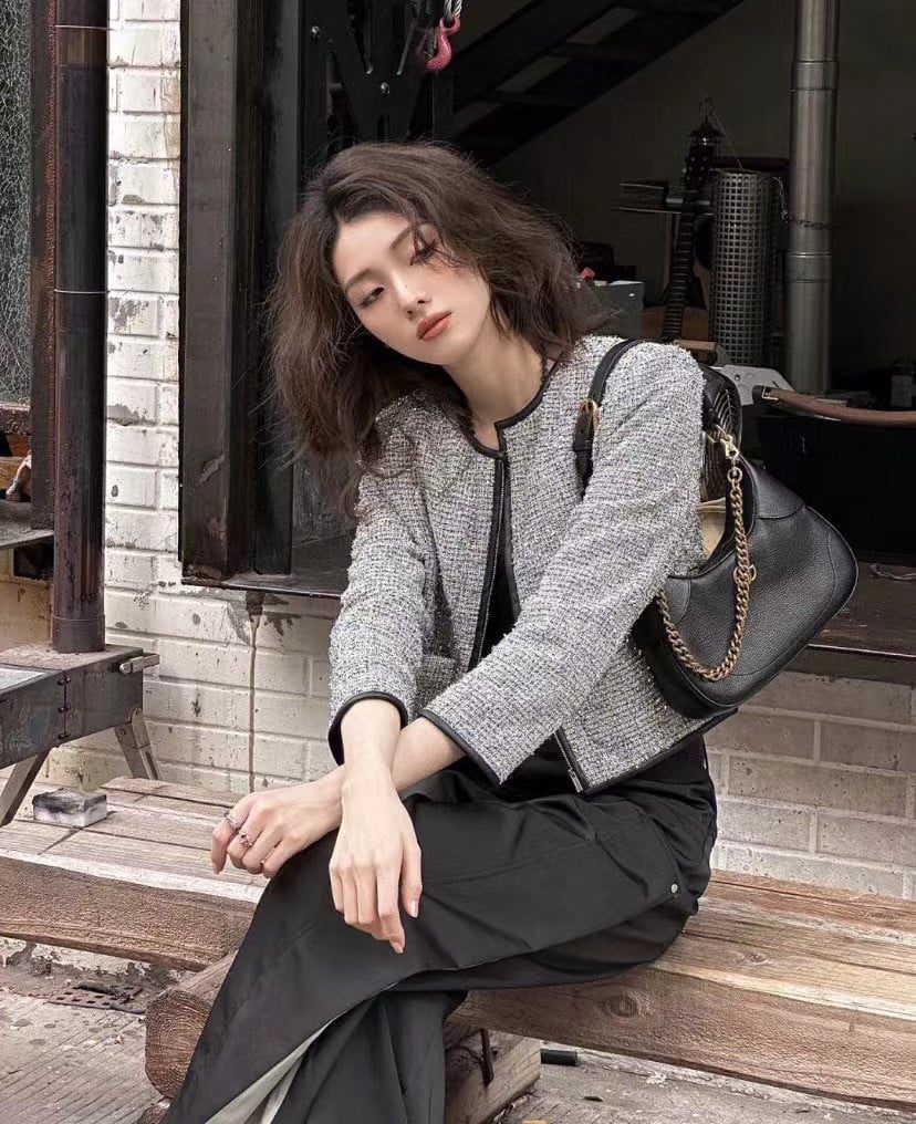 Gucci Aphrodite Shoulder Bag view 13