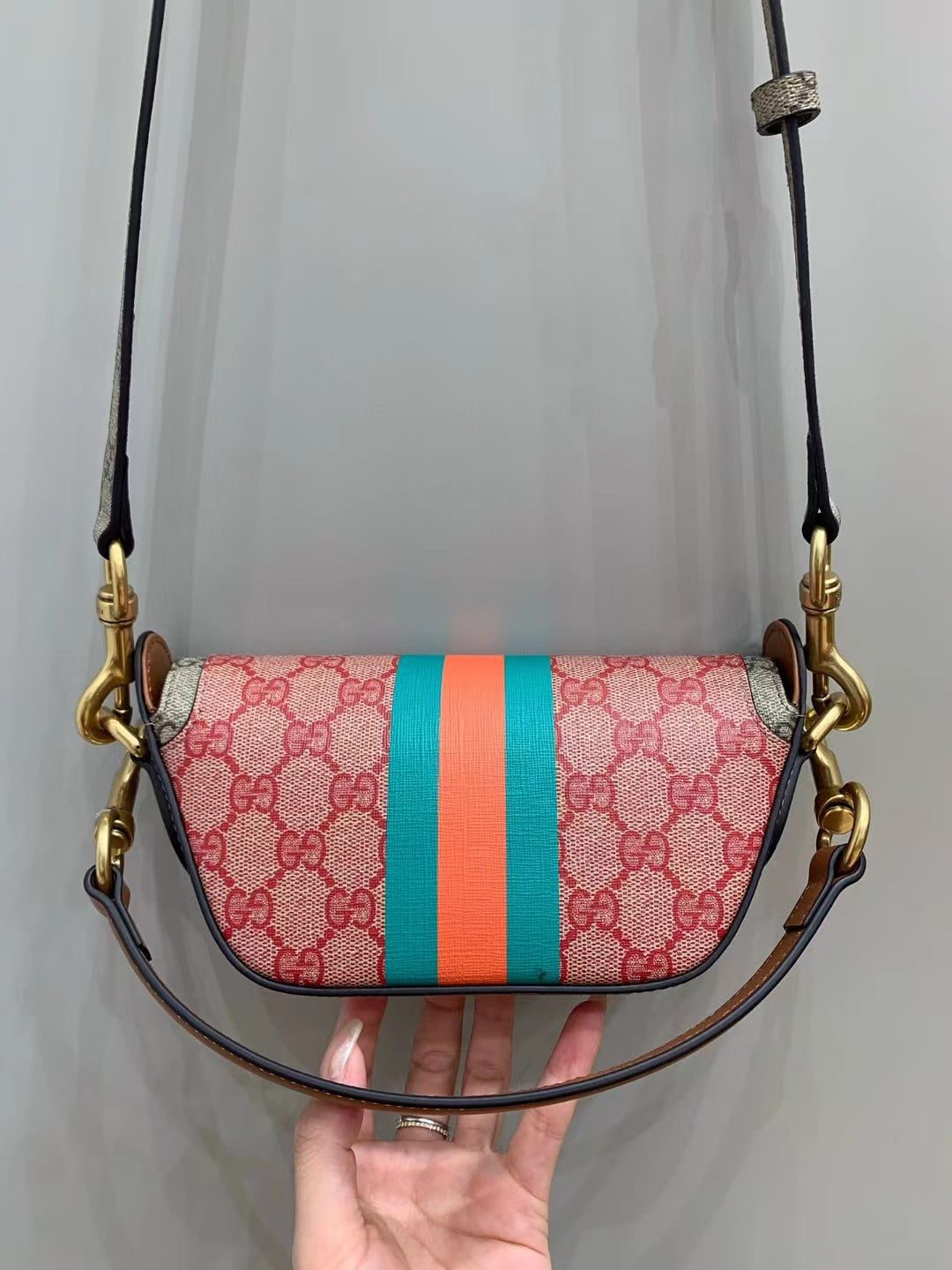 Gucci Shoulder Bag view 10
