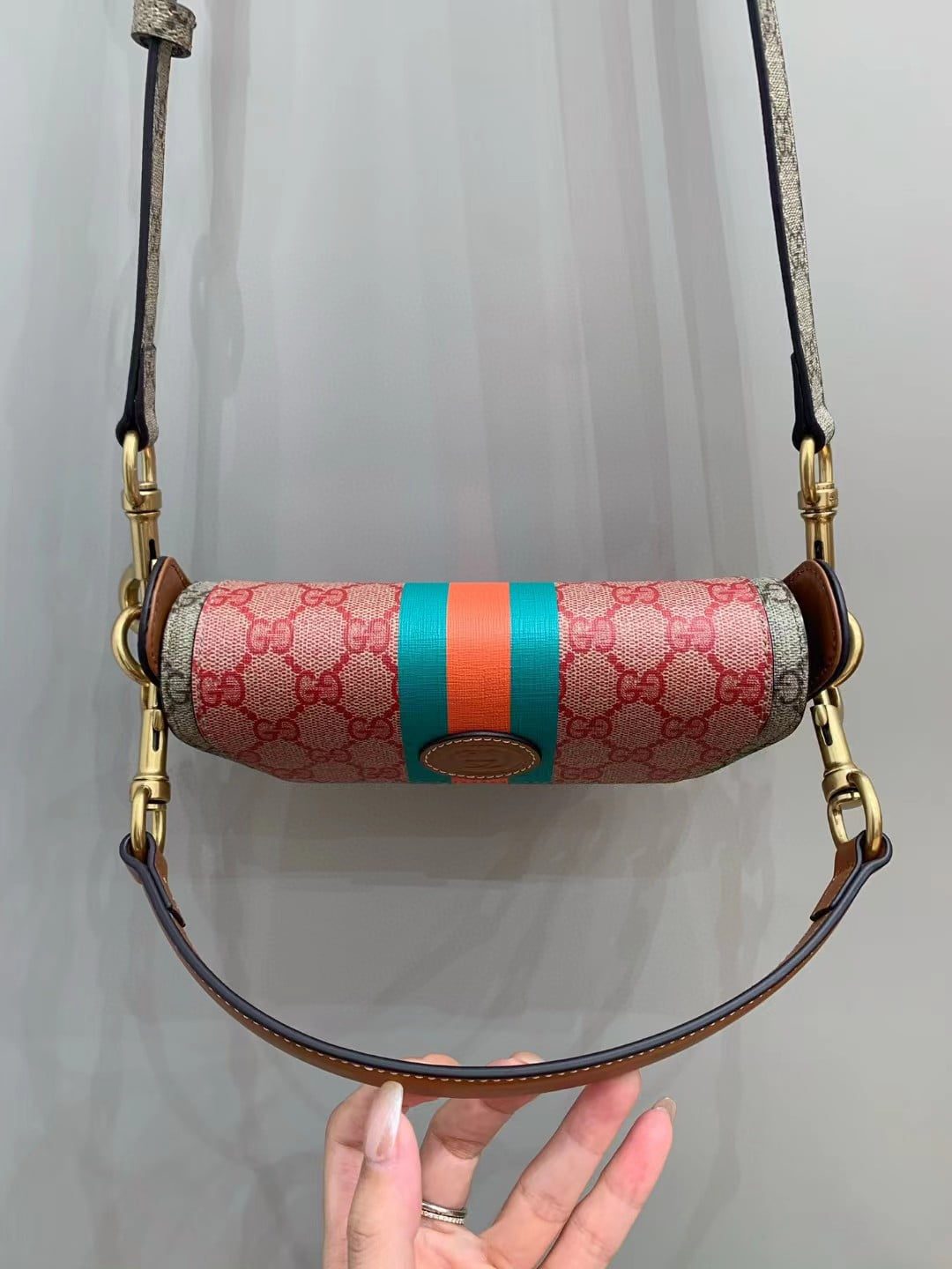 Gucci Shoulder Bag view 8