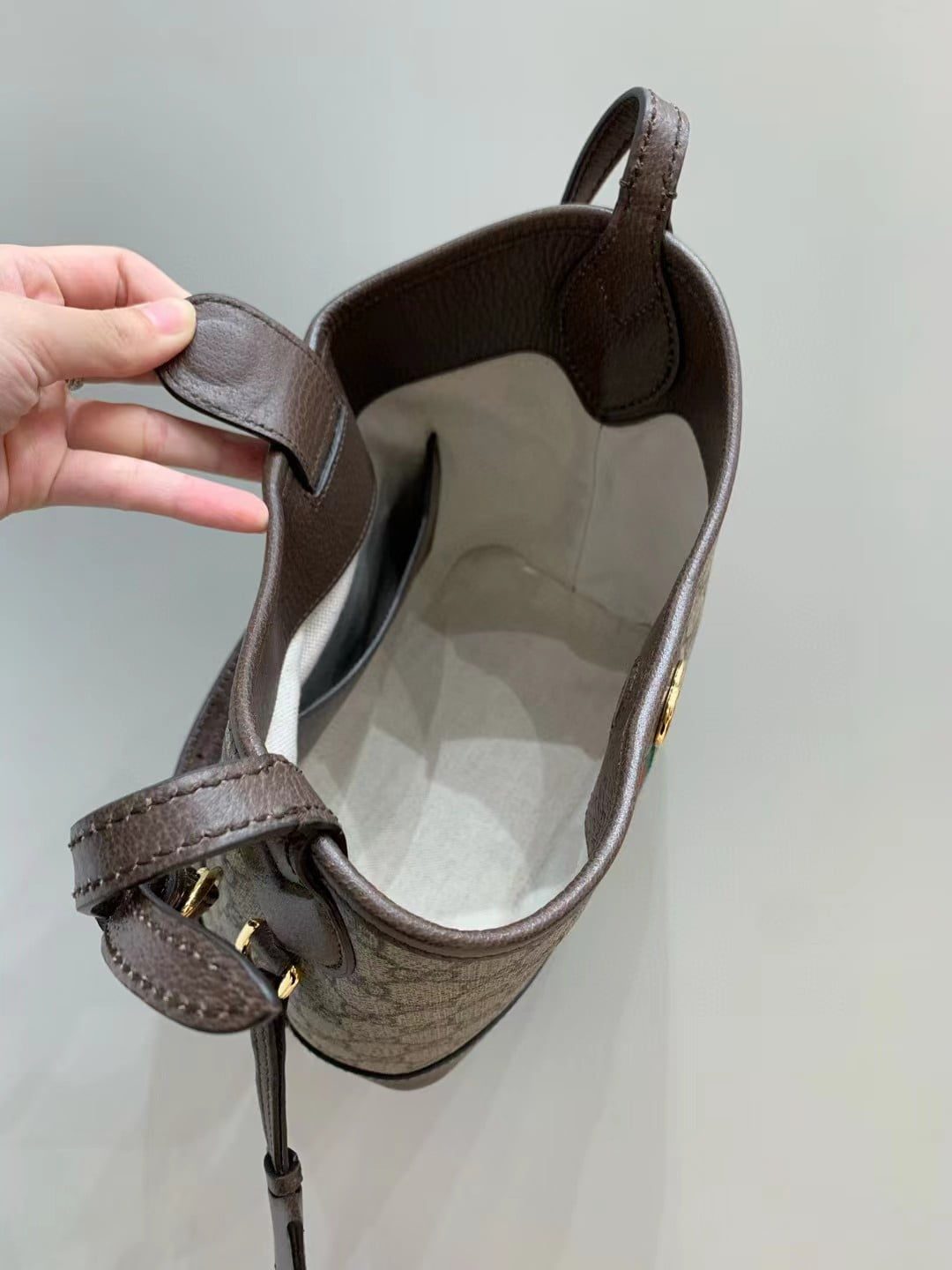 Gucci Ophidia GG Shoulder Bag view 13