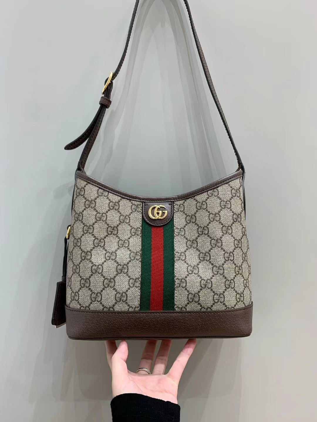Gucci Ophidia GG Shoulder Bag view 2