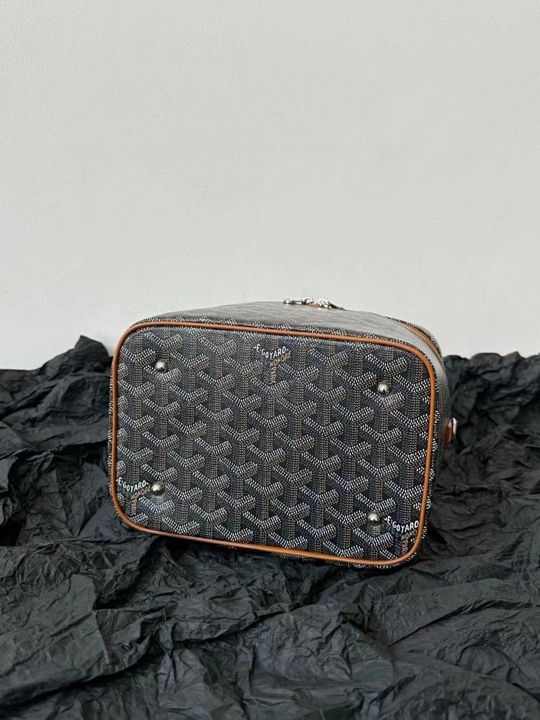 Goyard Muse Vanity Case view 7