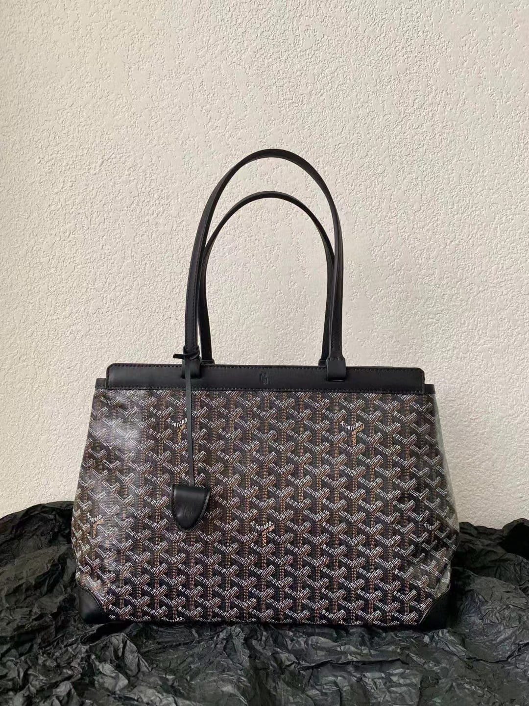 Goyard Bellechasse Bag view 2