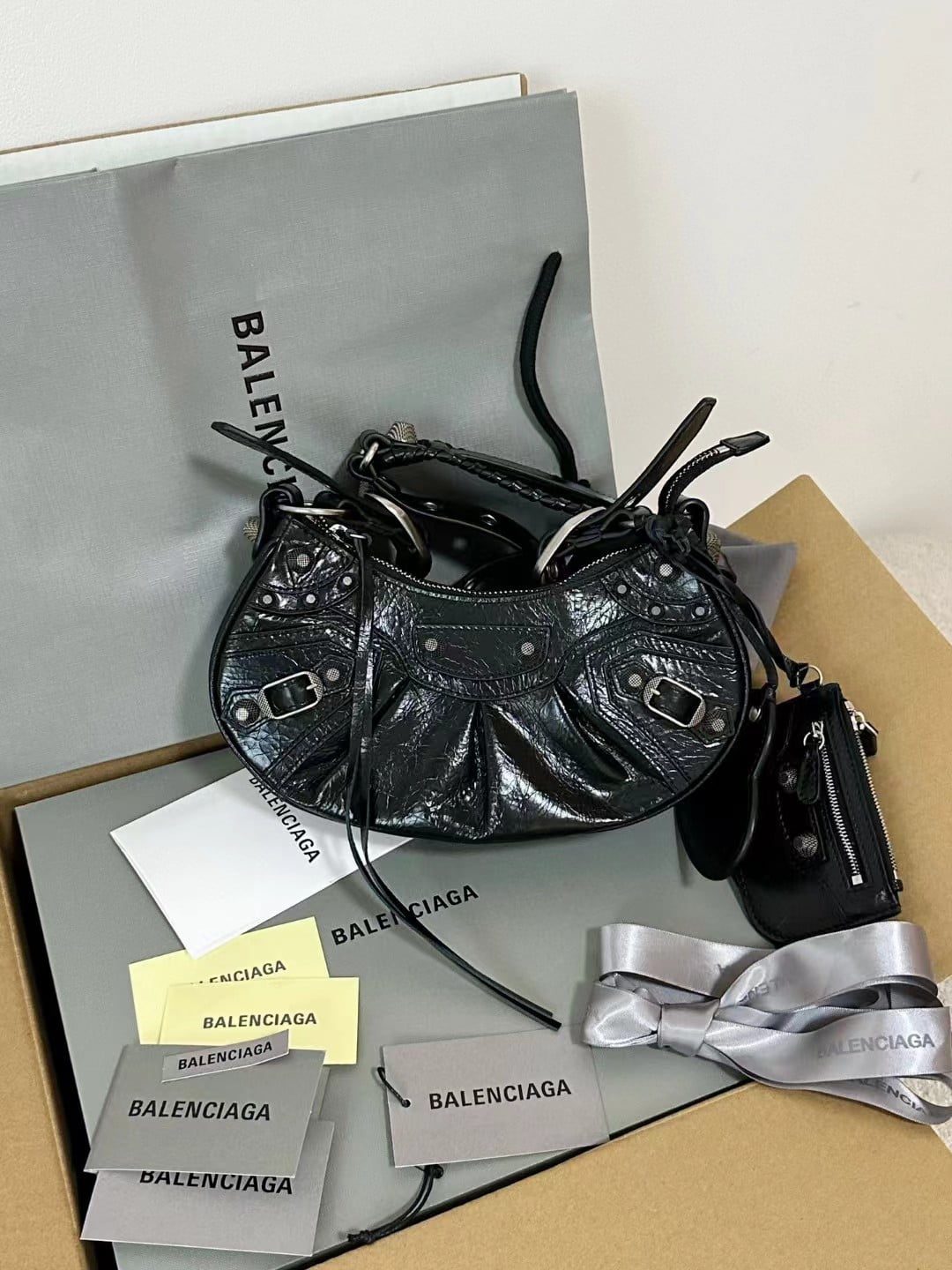Balenciaga Le Cagole Shoulder Bag view 1