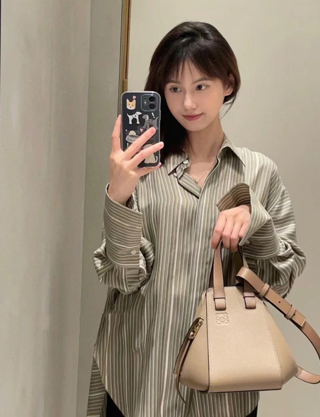 Loewe Compact Hammock Bag view 17
