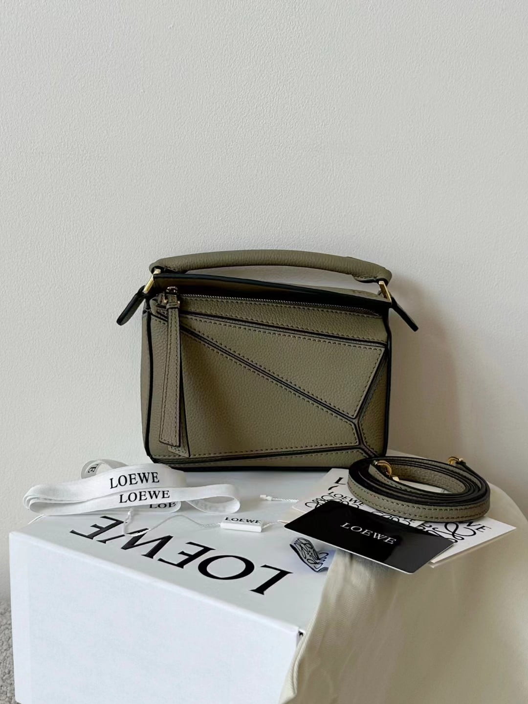 Loewe Puzzle Bag view 10