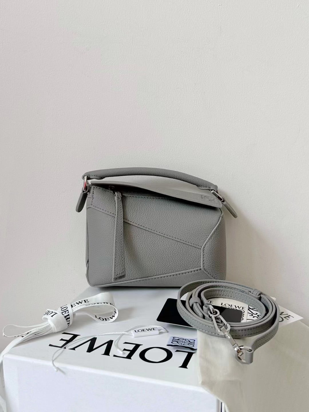 Loewe Puzzle Bag view 14