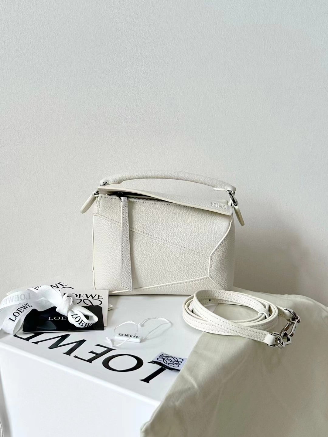 Loewe Puzzle Bag view 15