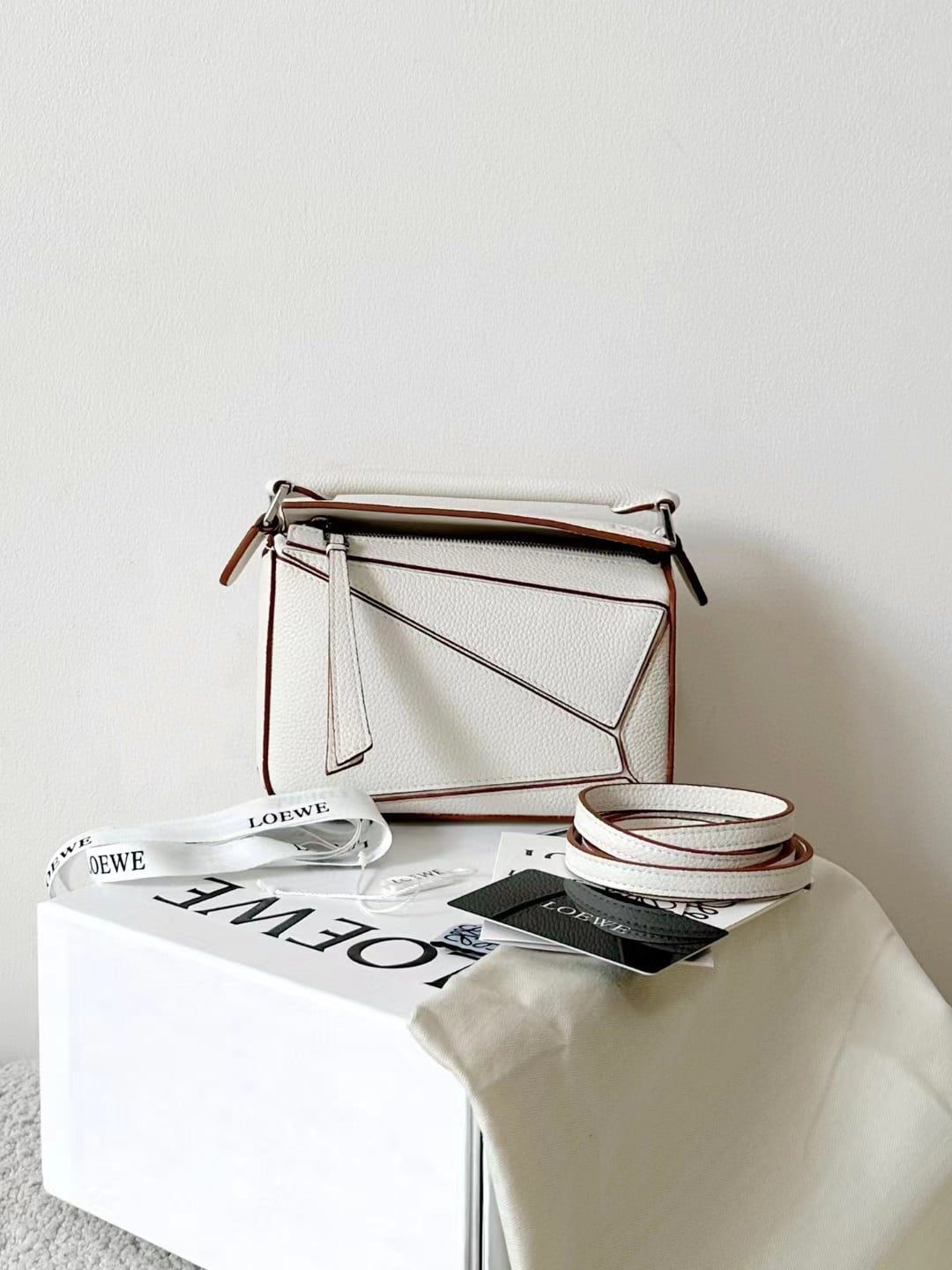 Loewe Puzzle Bag view 2