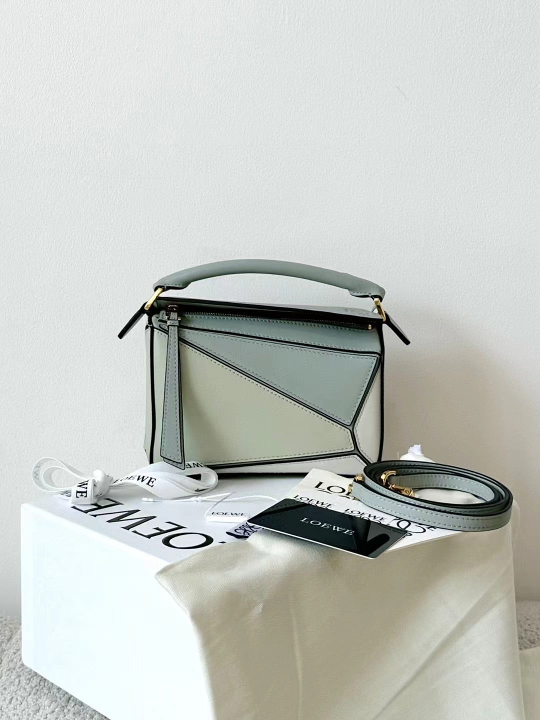 Loewe Puzzle Bag view 3