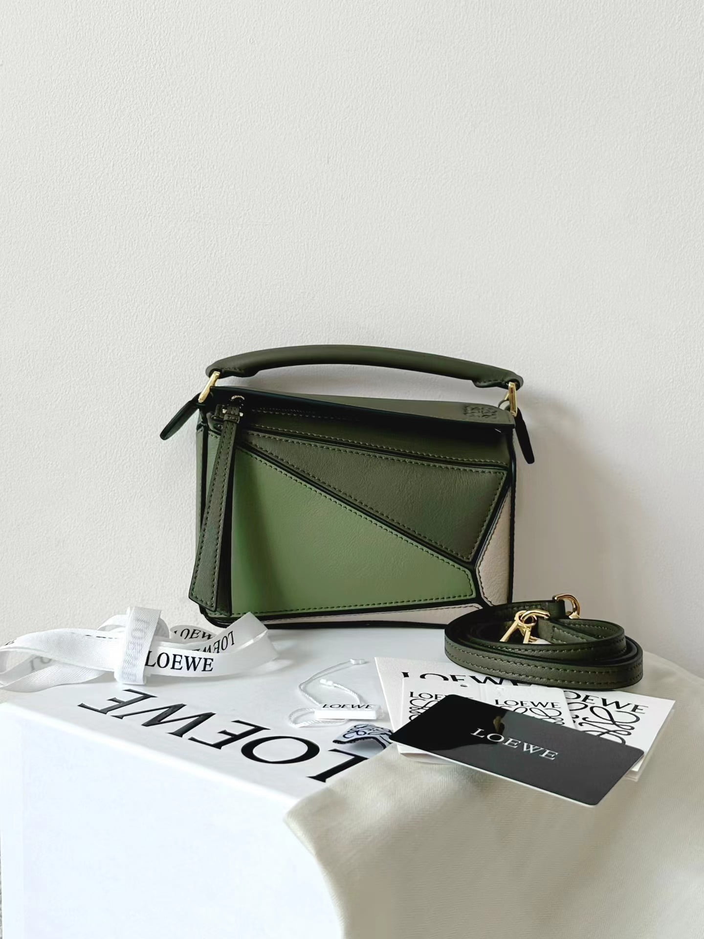 Loewe Puzzle Bag view 4