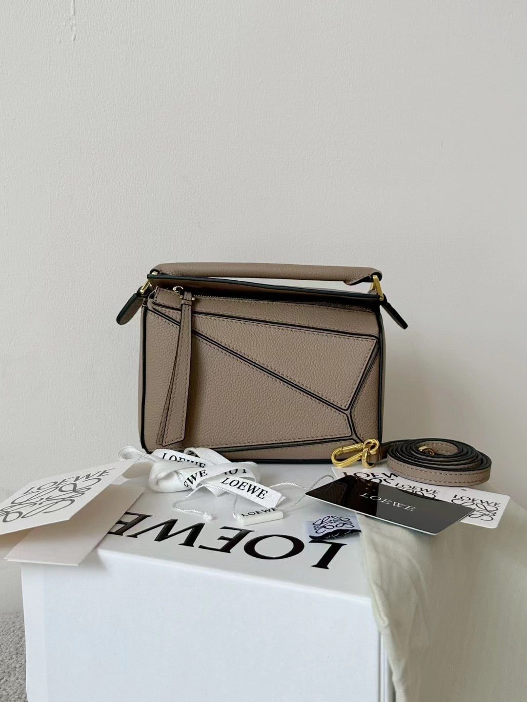 Loewe Puzzle Bag view 9