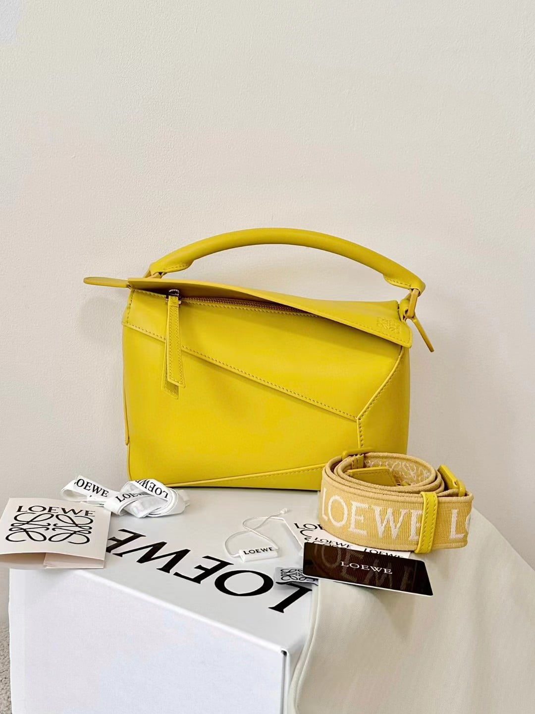 Loewe Puzzle Bag view 1