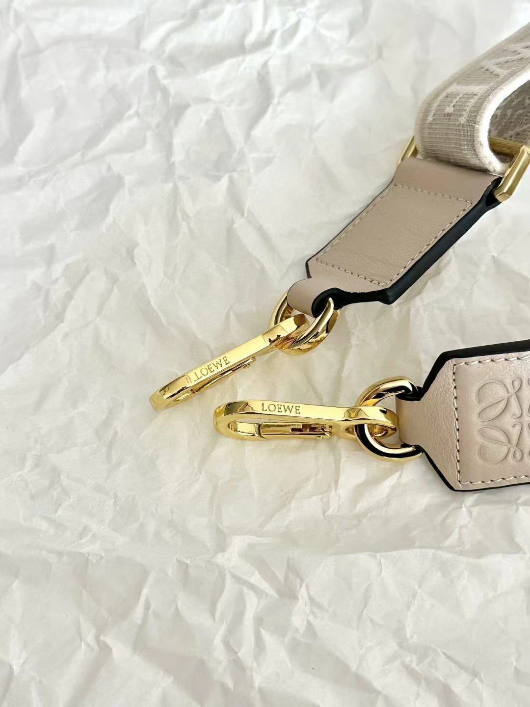 Loewe Anagram Strap in jacquard and calfskin view 11