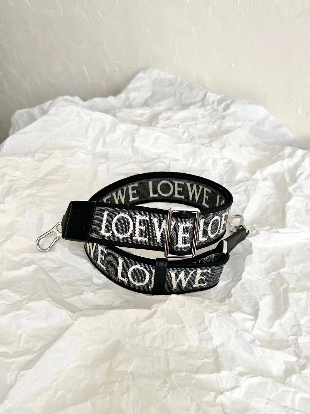Loewe Anagram Strap in jacquard and calfskin view 2