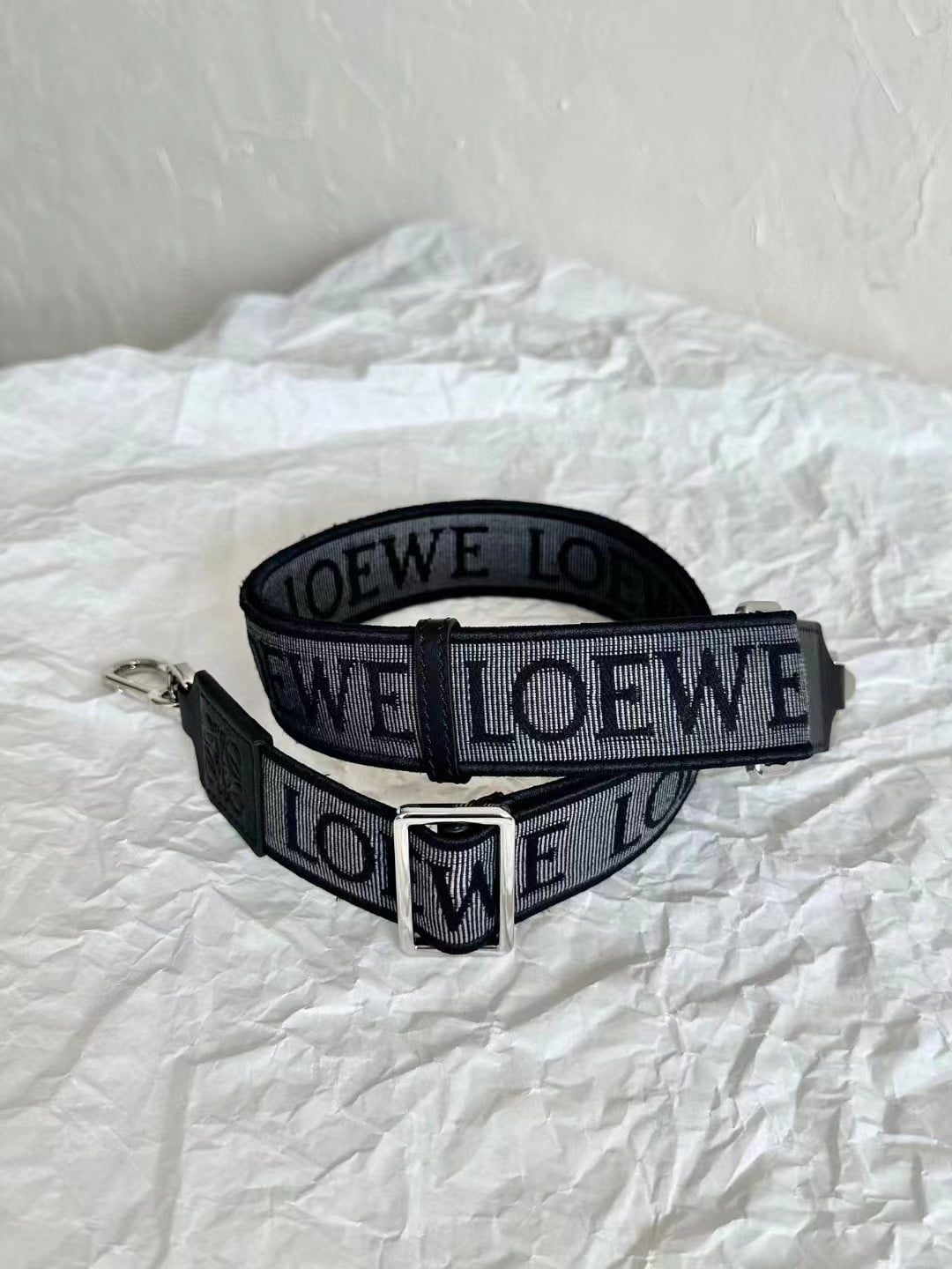 Loewe Anagram Strap in jacquard and calfskin view 4