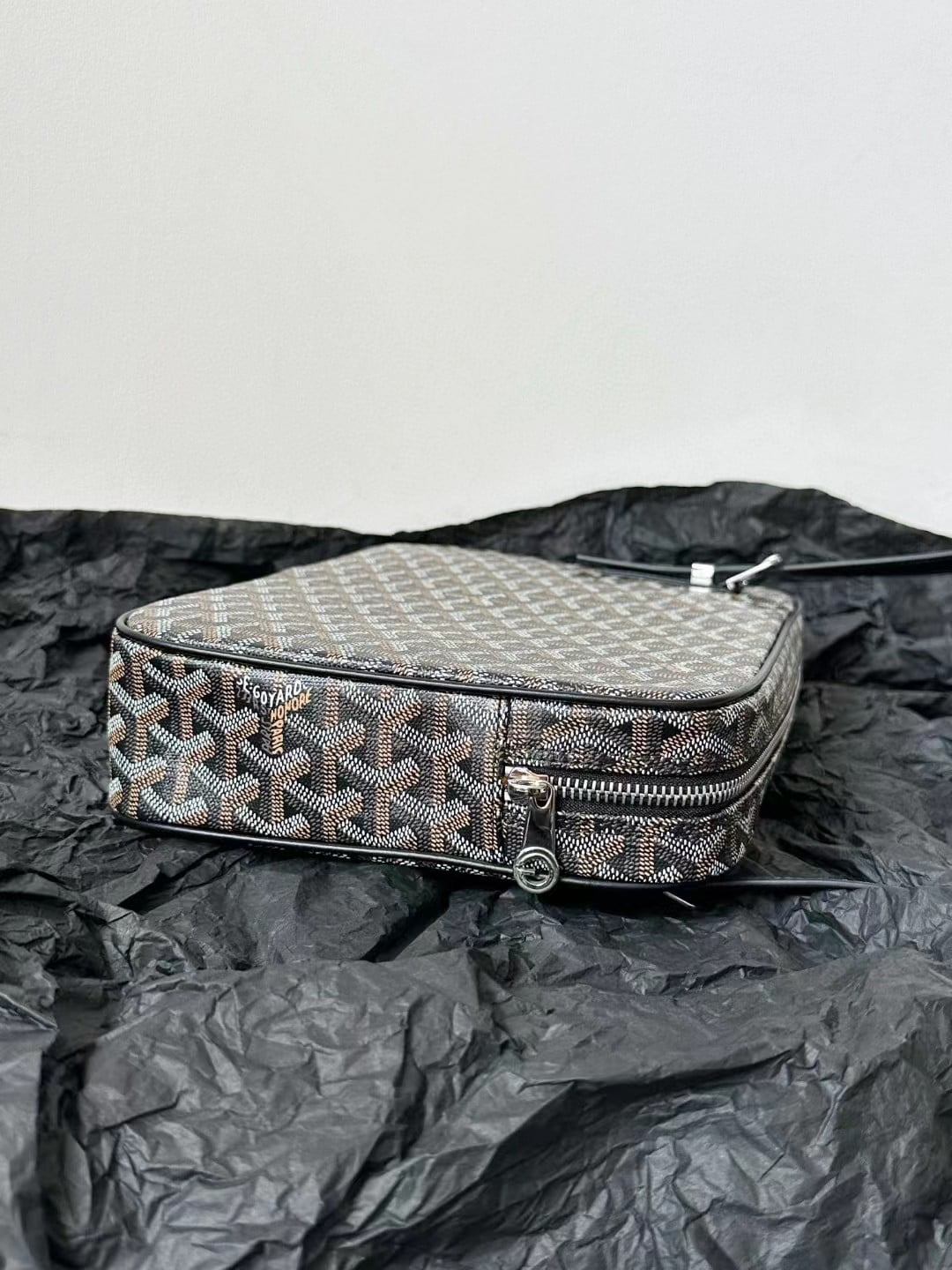 Goyard Shoulder Bag view 8