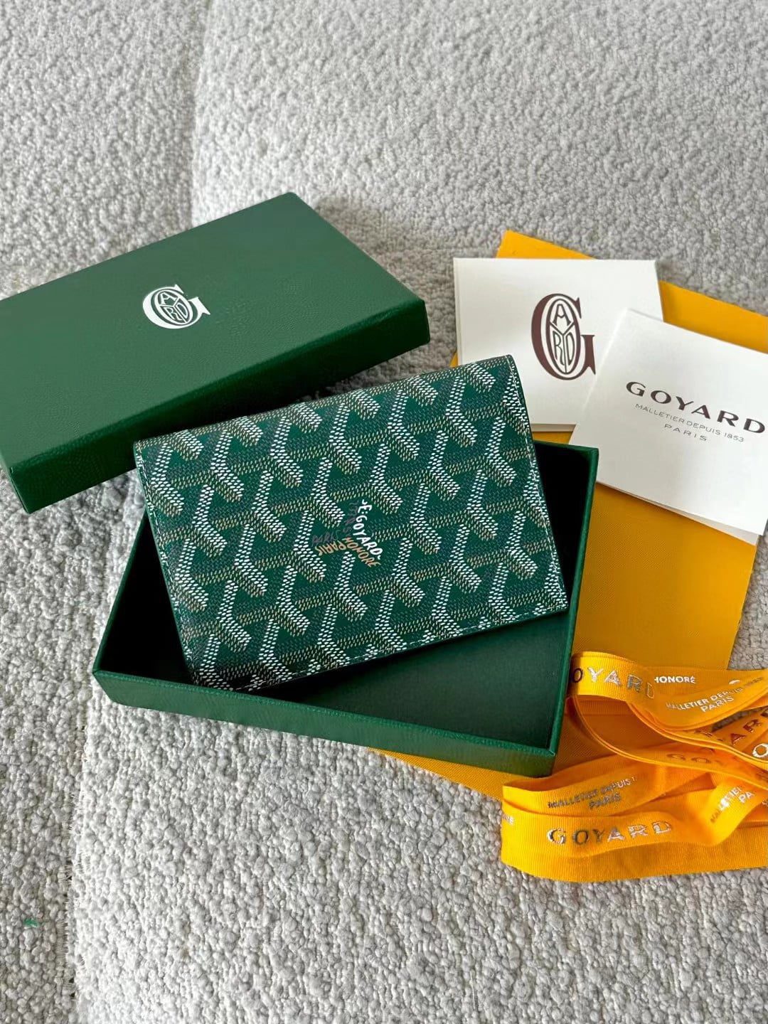 Goyard Vertical Wallet view 1