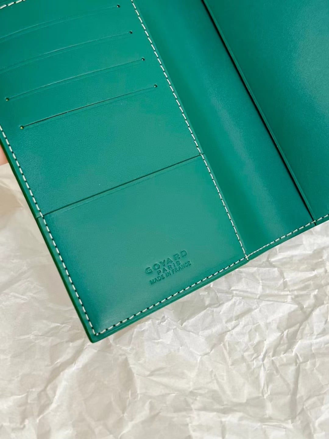 Goyard Vertical Wallet view 10
