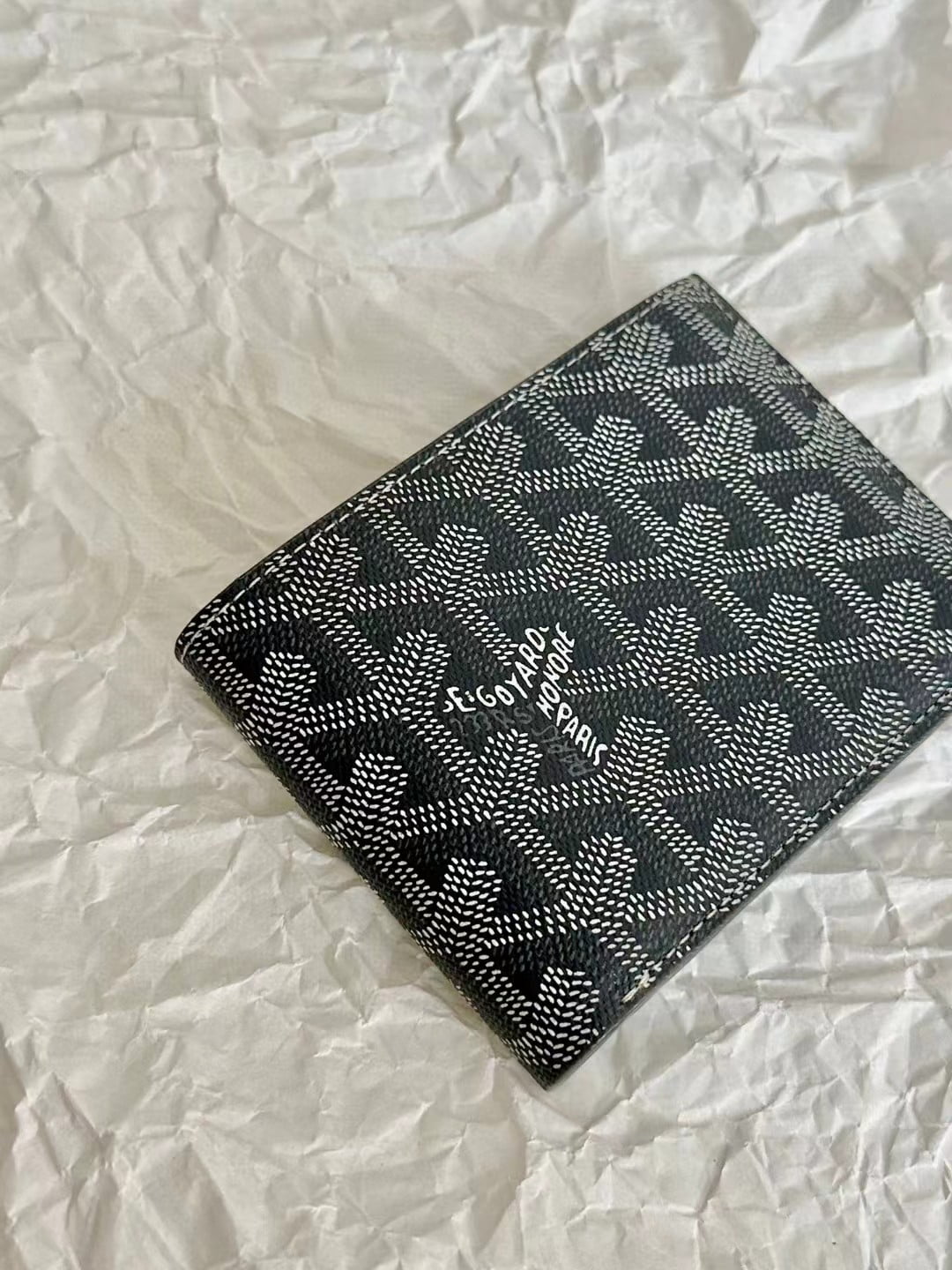 Goyard Victoire Wallet view 10