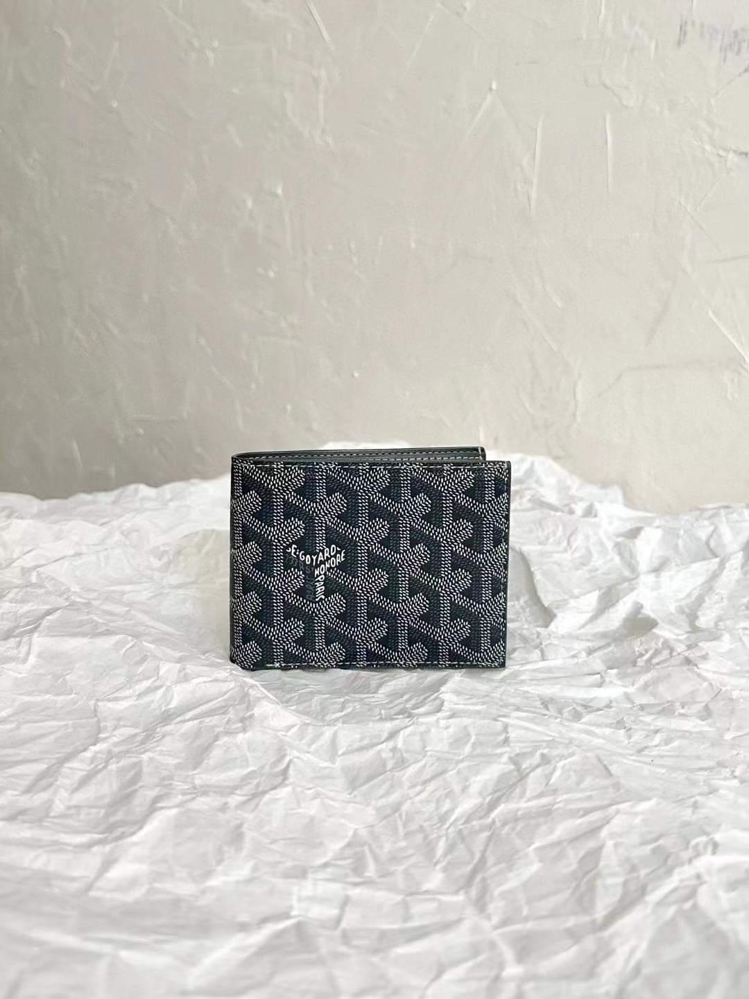 Goyard Victoire Wallet view 12