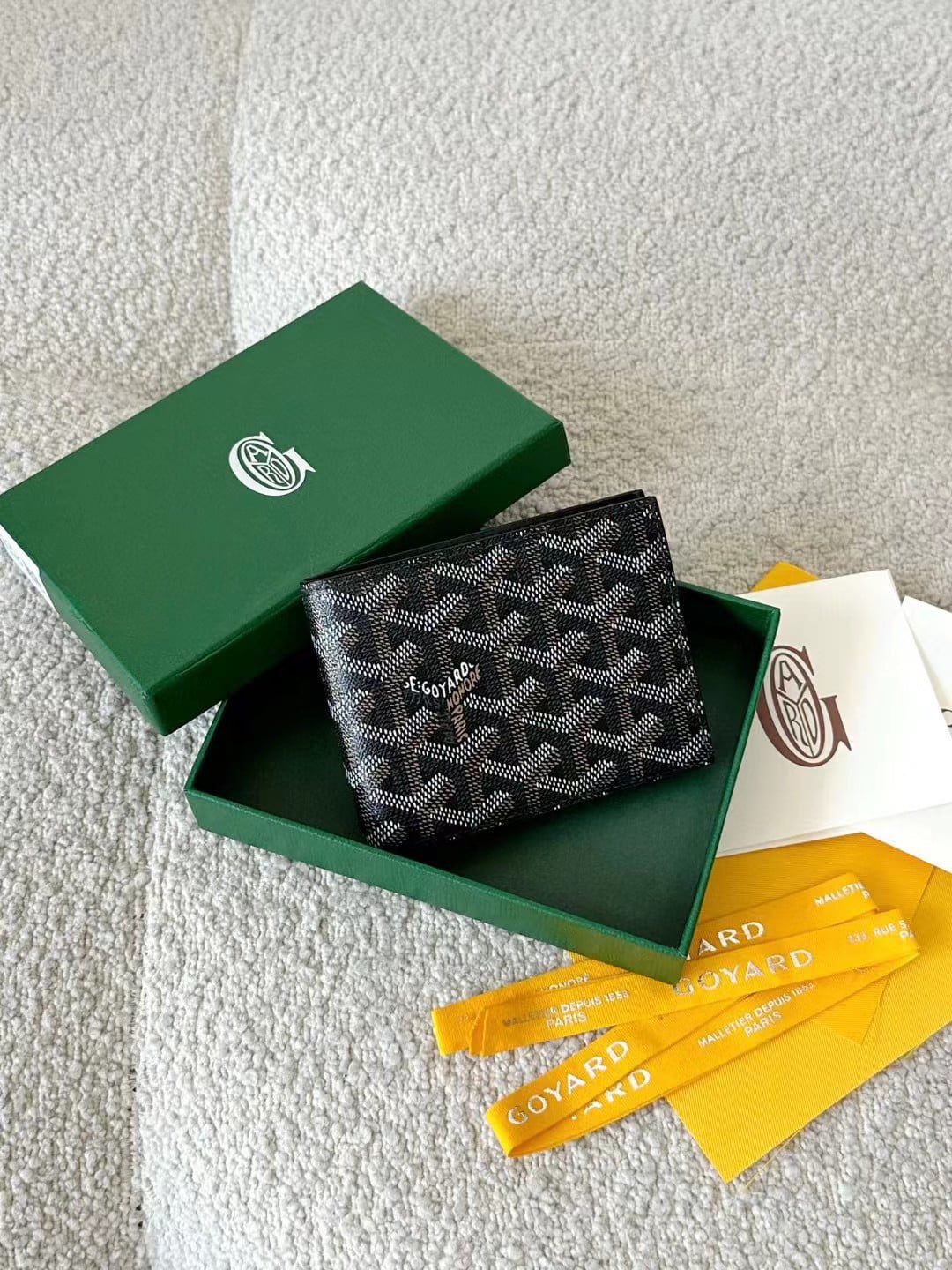 Goyard Victoire Wallet view 3
