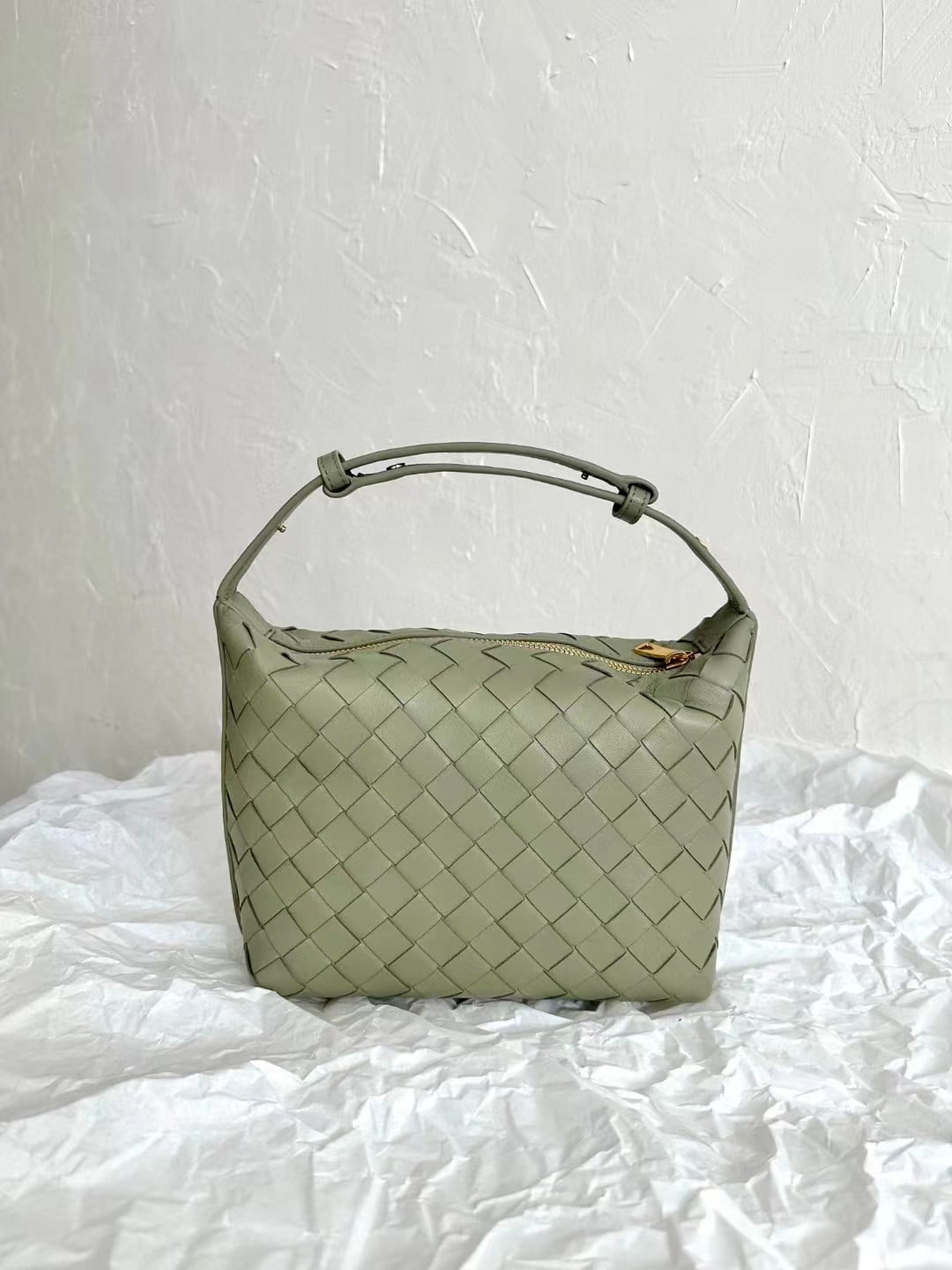 Bottega Veneta Mini Wallace view 5