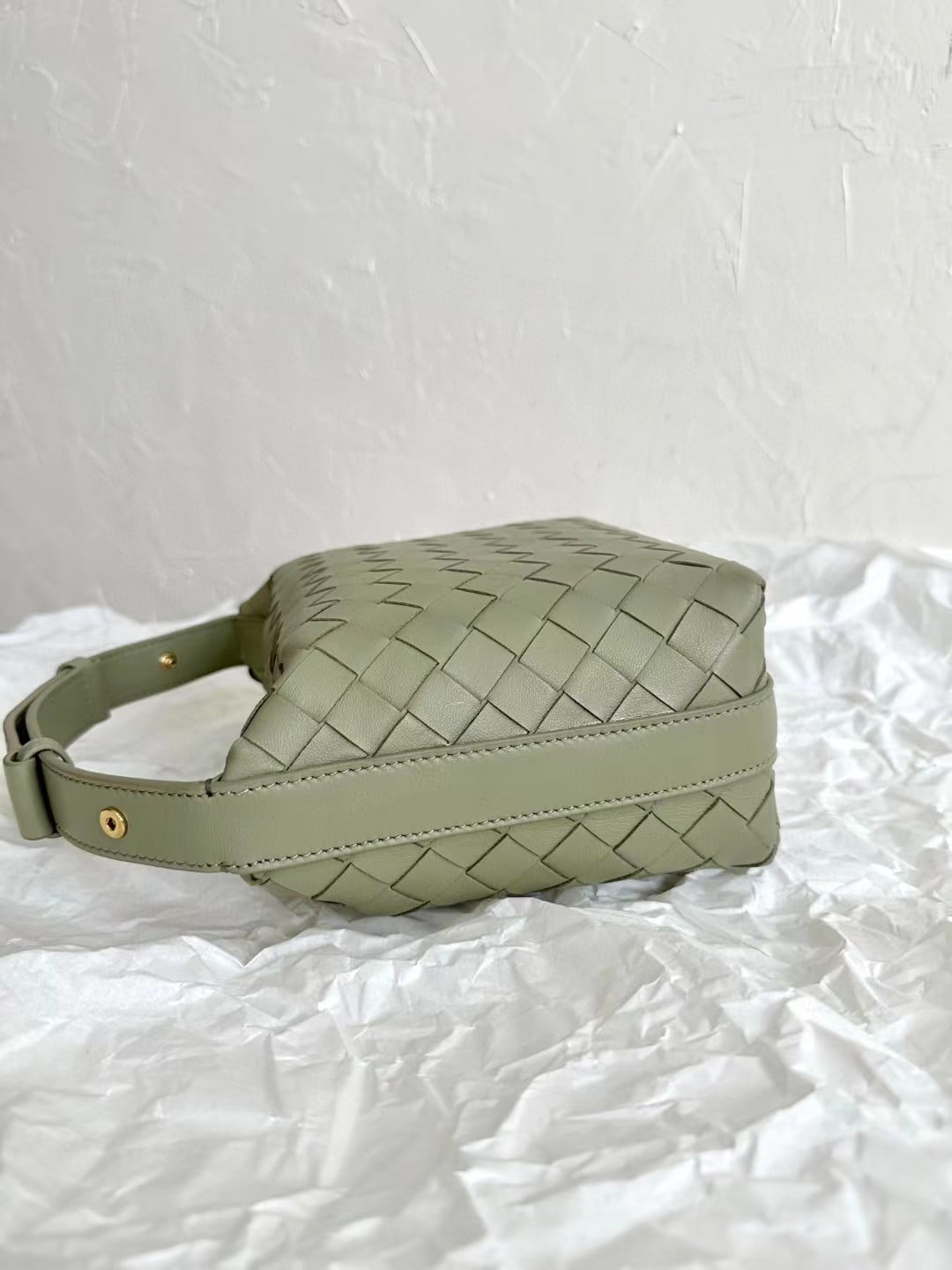 Bottega Veneta Mini Wallace view 6