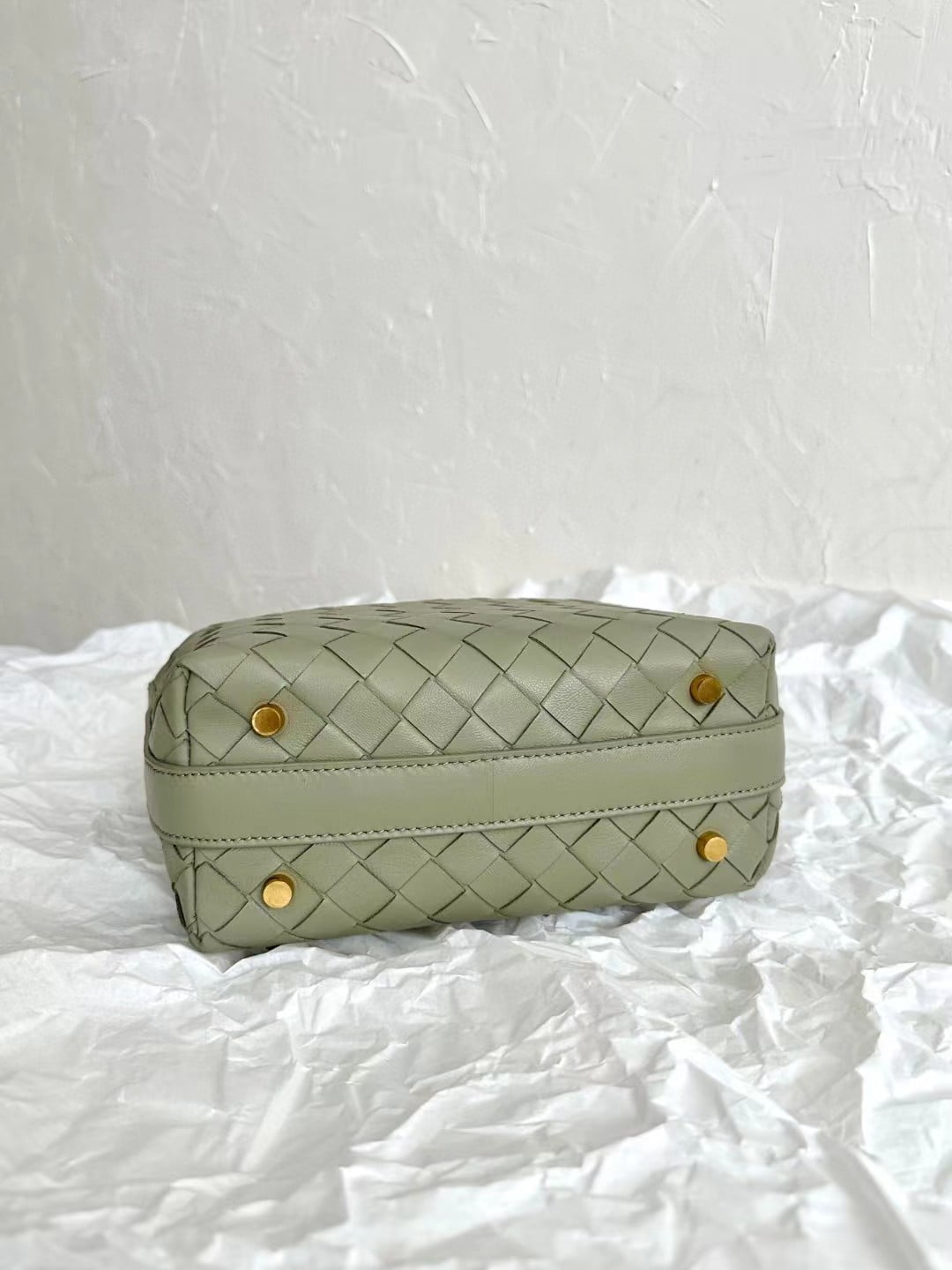 Bottega Veneta Mini Wallace view 7