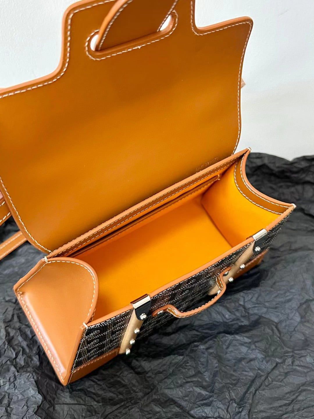 Goyard Saigon Bag view 9