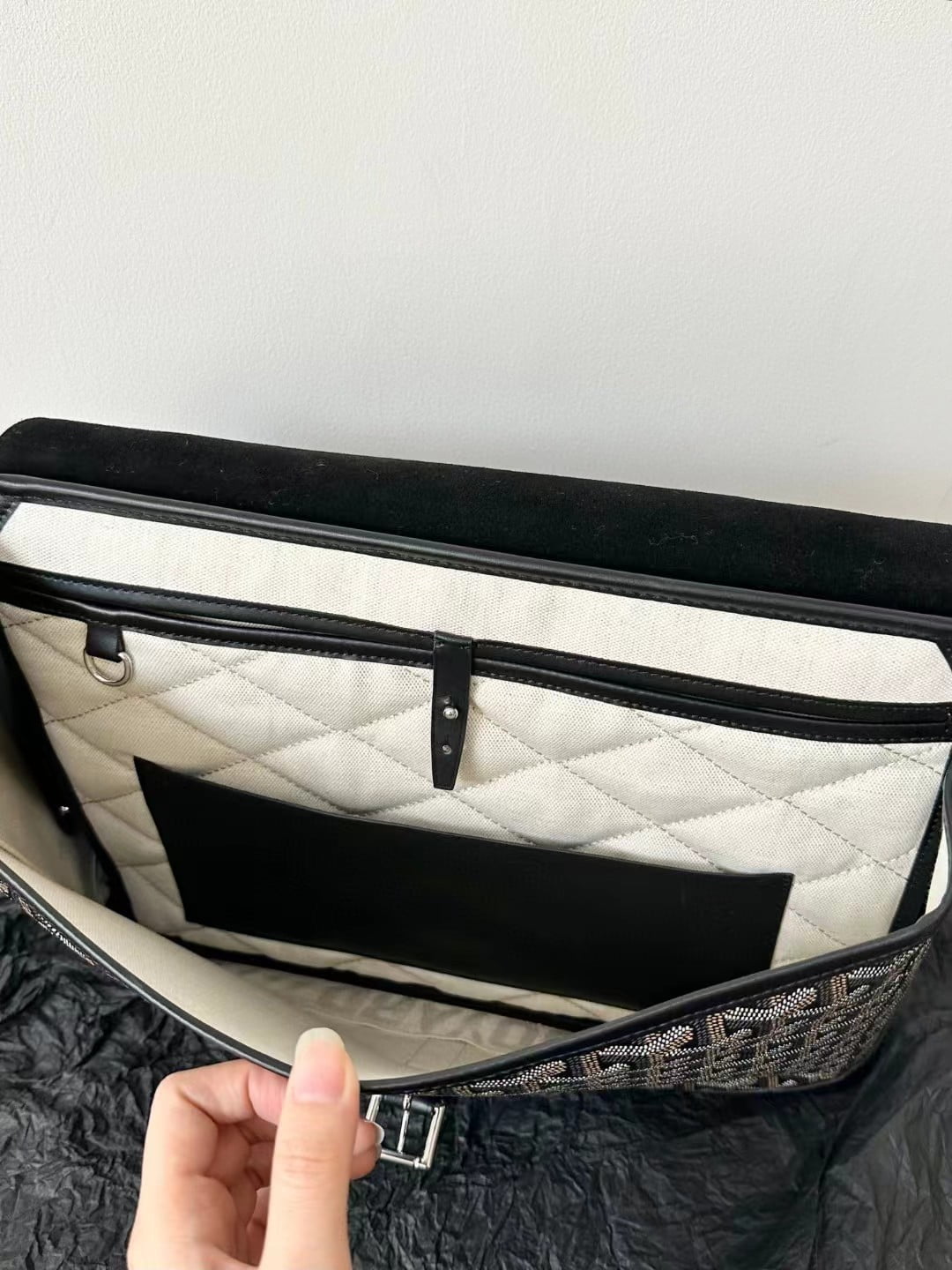 Goyard Citadin PM Messenger Bag view 17