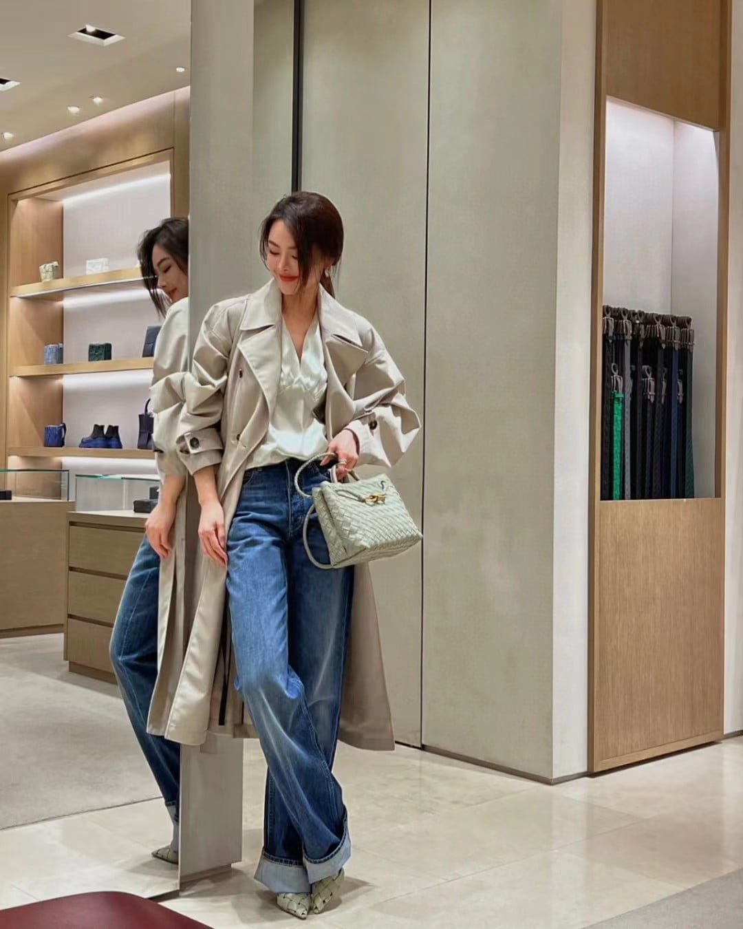 Bottega Veneta Andiamo Bag view 13