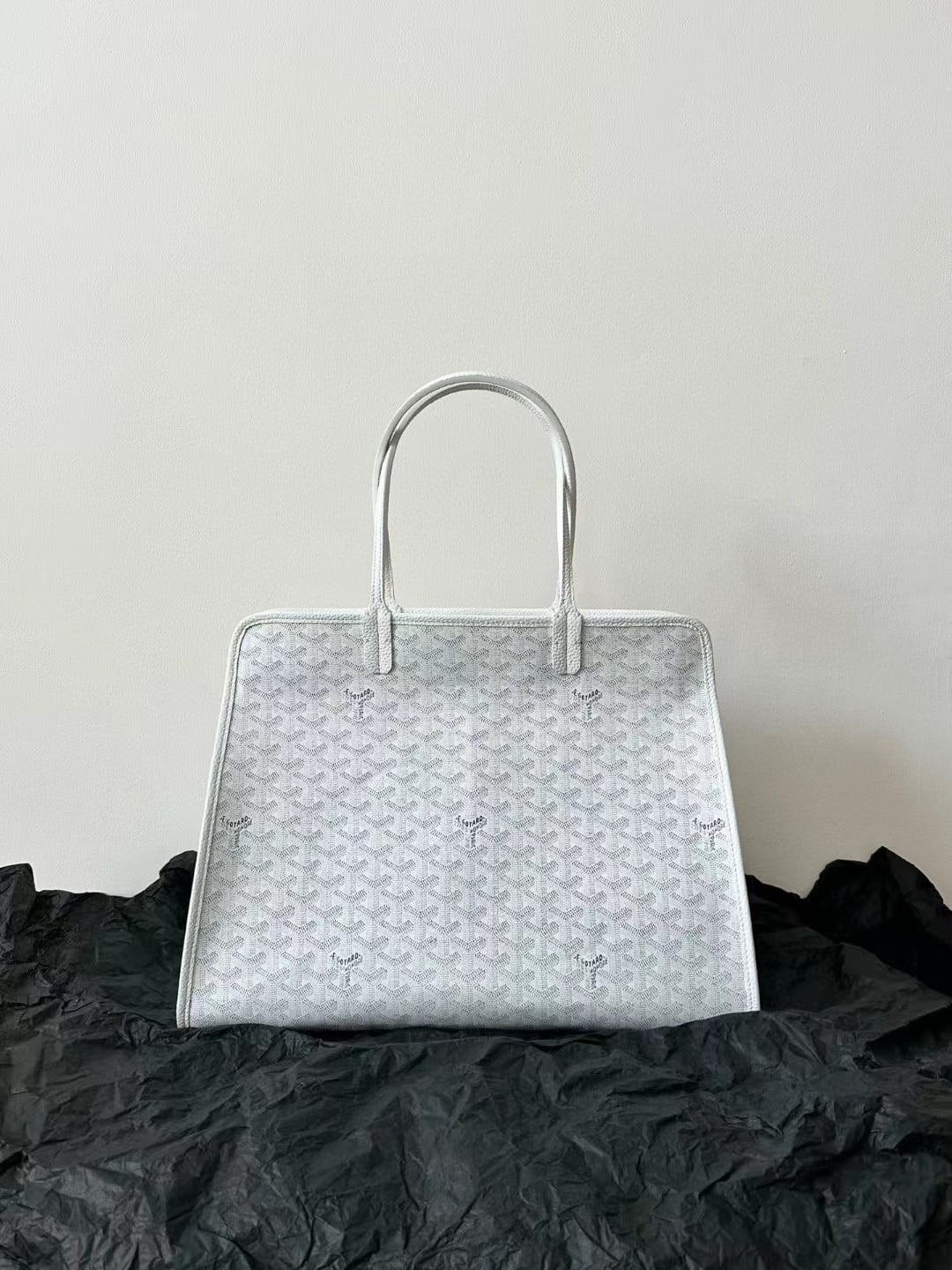 Goyard Hardy PM Bag view 2