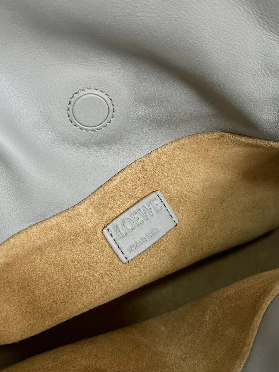 Loewe Flamenco Clutch in Nappa Clafskin view 11