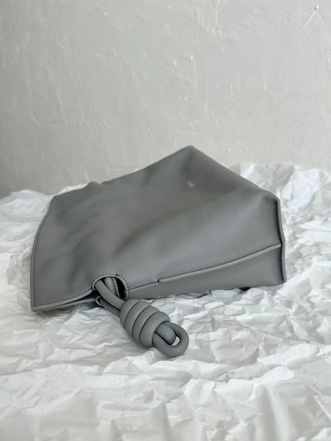 Loewe Flamenco Clutch in Nappa Clafskin view 8