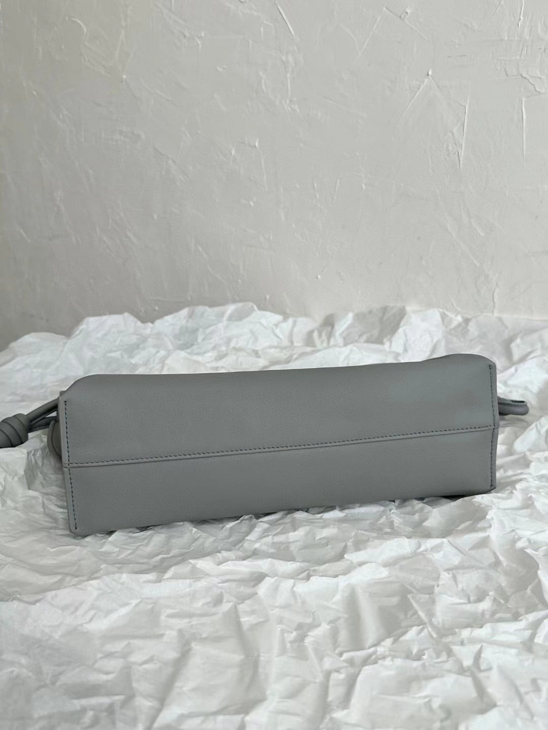 Loewe Flamenco Clutch in Nappa Clafskin view 9