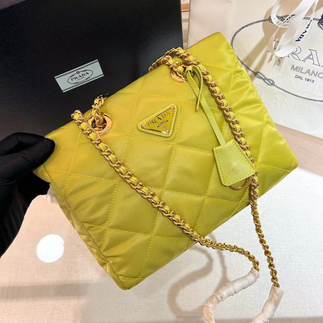Prada Re-Edition 1995 Bag 1BG468 view 3