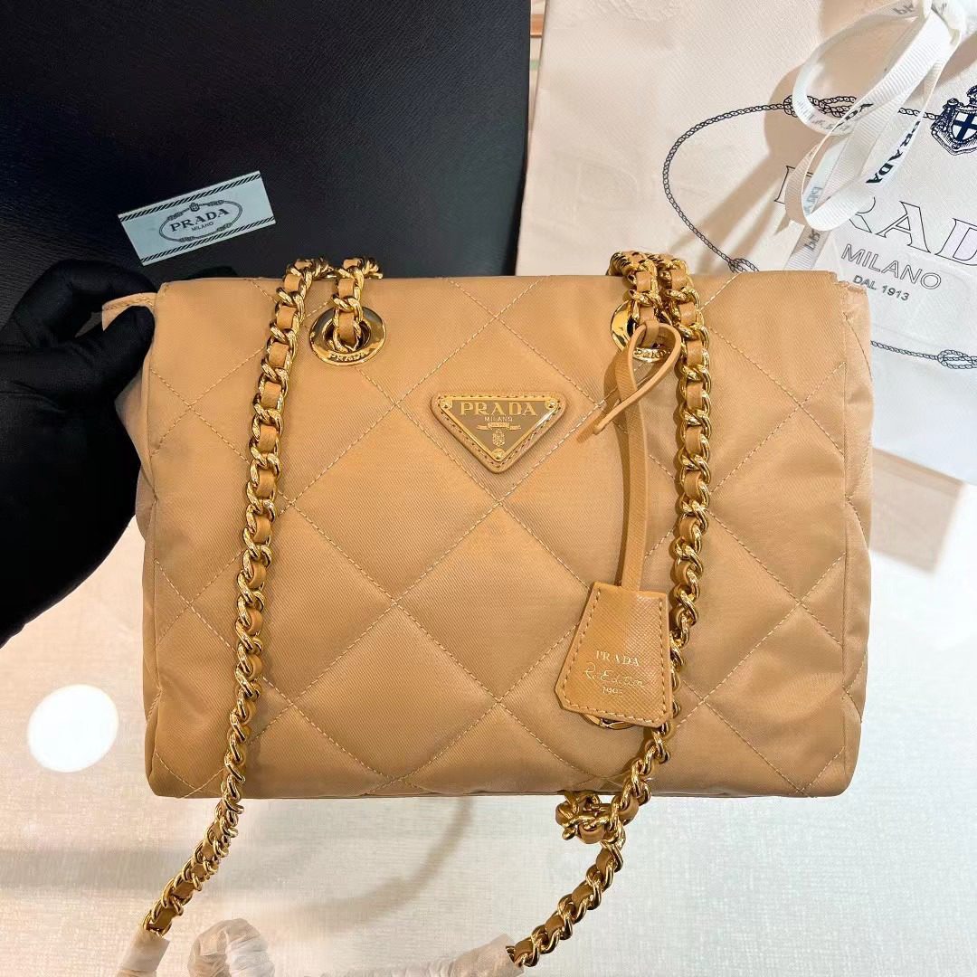 Prada Re-Edition 1995 Bag 1BG468 view 2