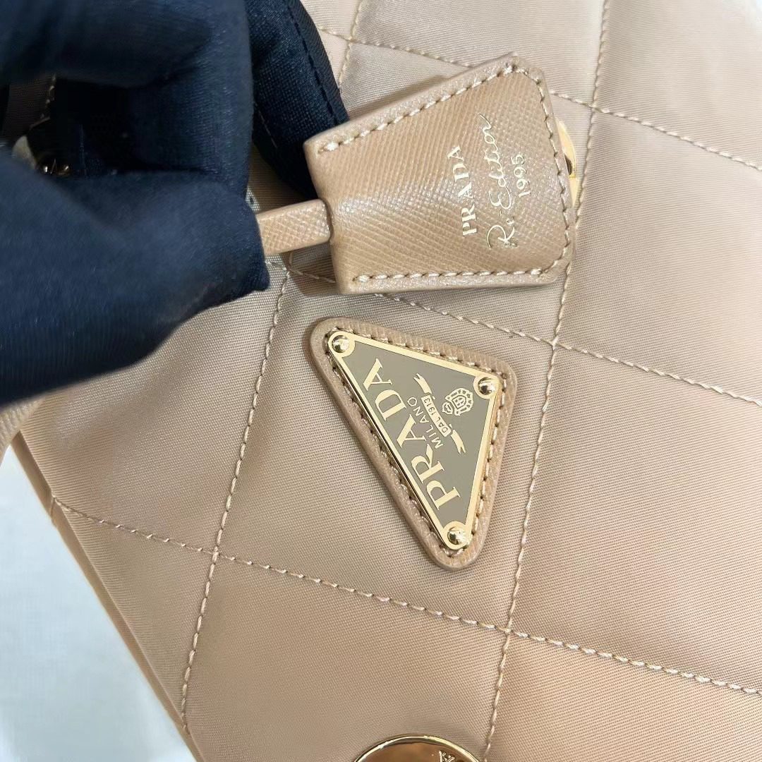 Prada Re-Edition 1995 Bag 1BG468 view 6
