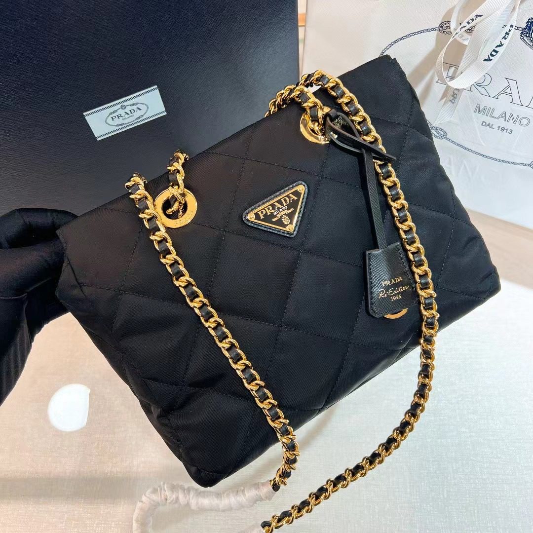 Prada Re-Edition 1995 Bag 1BG468 view 3