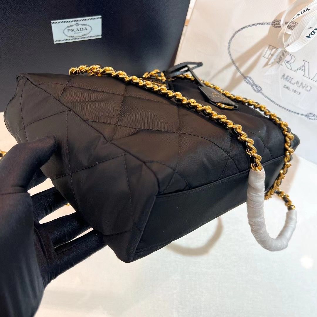 Prada Re-Edition 1995 Bag 1BG468 view 6